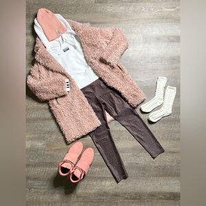 Aerie OFFLINE 7/8 High-Rise Leopard Print Leggings